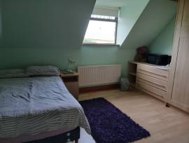 Room to let Room to let