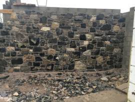 Bricklayer & apprentice looking for work. 