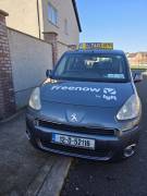 Taxi for rent