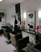 Senior Hair Stylist / Hairdresser Senior Hair Stylist / Hairdresser